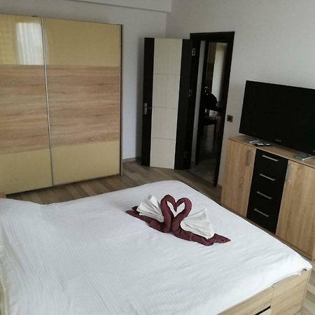 Coresi Isaran 35 Apartment Брашов Екстериор снимка